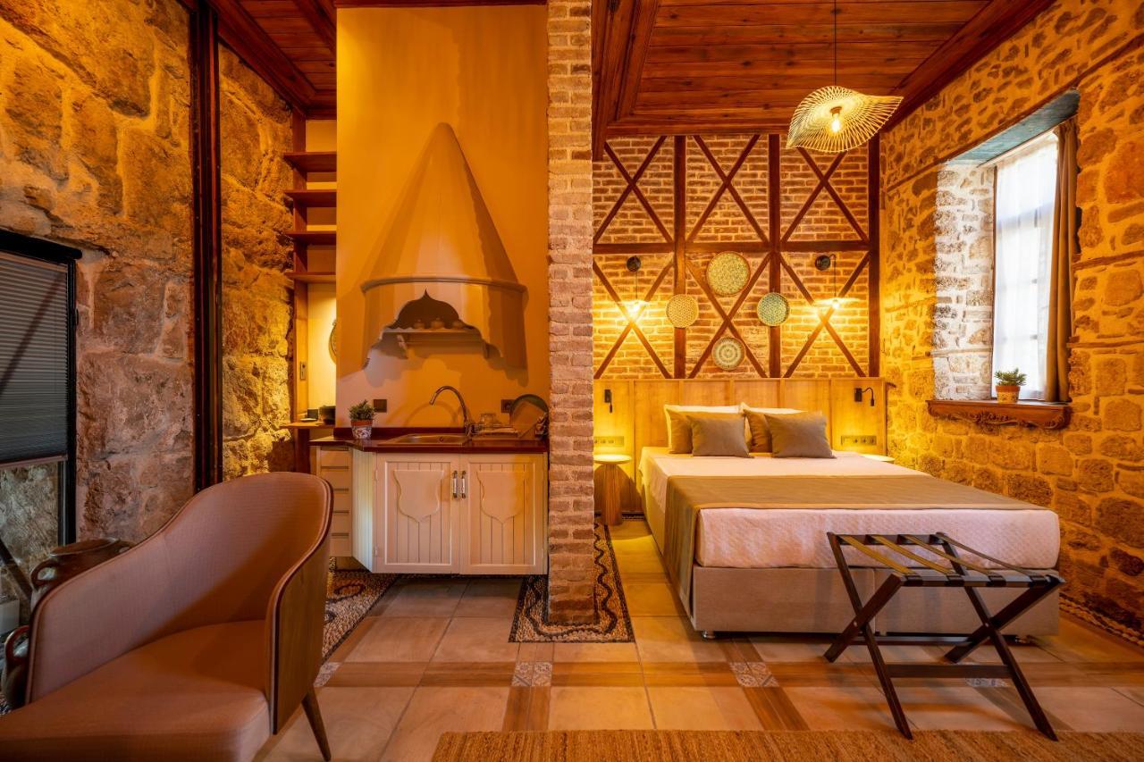 Route Hotel Kaleici - Adult Only Antalia Esterno foto